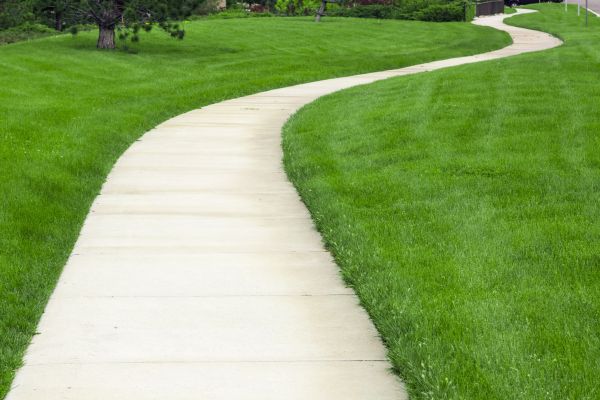 Cost of Cracked Sidewalk Repair in High Point